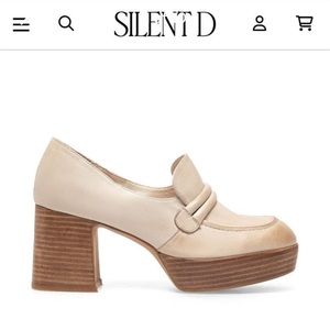 Silent D Women's Cream Heels